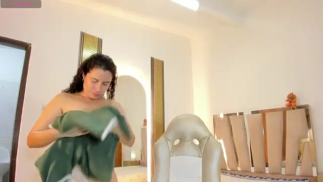 Chat XXX ao vivo de NoaMalak7