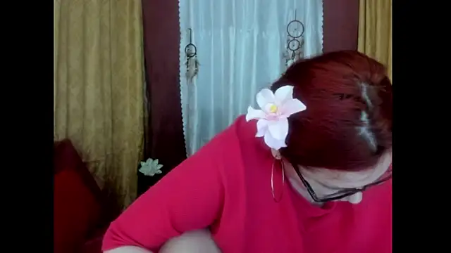 PlayfullMature Live XXX-Chat