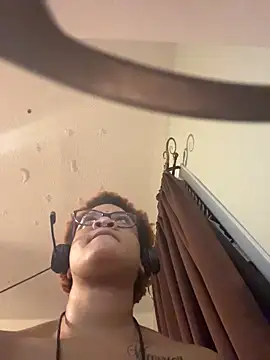 Chat XXX Live nickytheehawtie