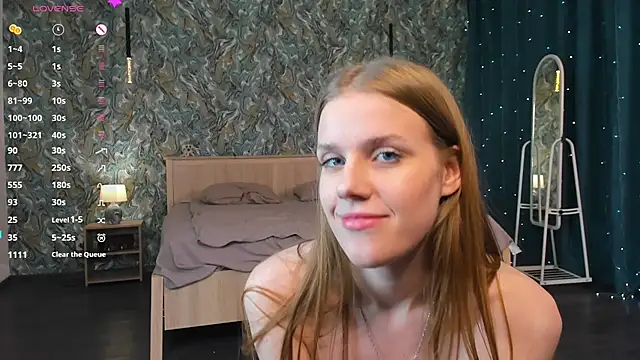 OdellaFrake Live XXX-chat