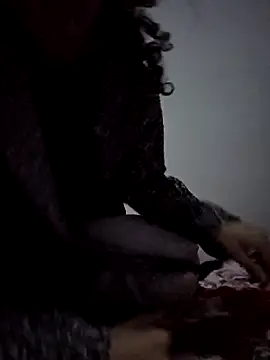 XXX chat uživo modela altinya