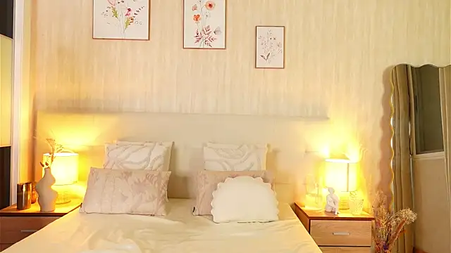 ZamphyraNighttn Live XXX chat