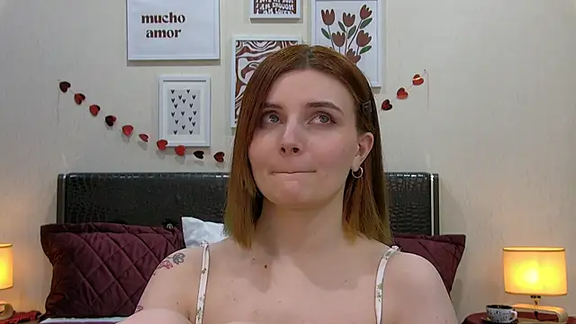 KellyStone Live XXX-chat