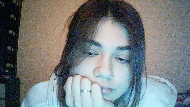 Tenovira: онлайн-секс-чат