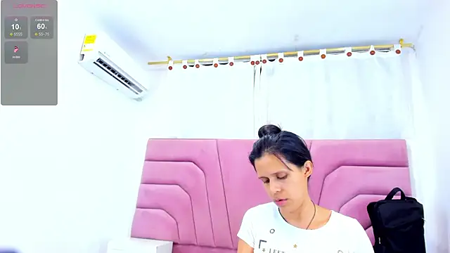 Chat XXX en directo de mitzukywinteer