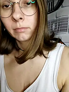 Aashikalaa – Naživo XXX chat