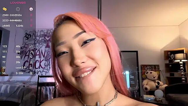 EIeniVanwart's Live XXX Chat