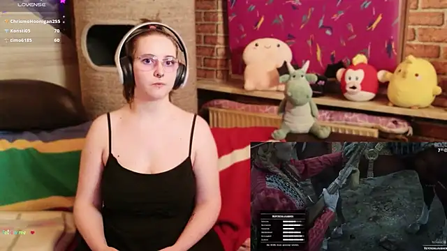 GamerGirl_Eve Adlı Modelin Canlı XXX Sohbeti