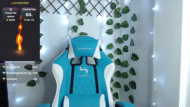 Nika_1_ Chat XXX in diretta