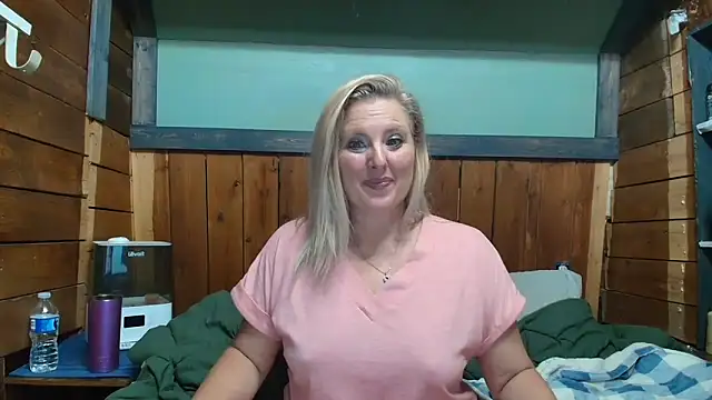 lisaxlovexxx Chat XXX live