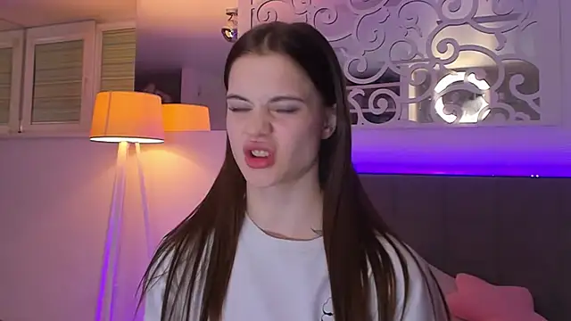 Živý XXX chat LuisaClover