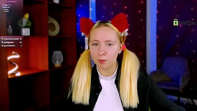 mila_glow1's Live XXX Chat