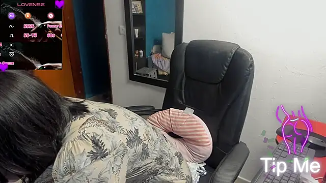 peanut_tangerinen Live XXX chat