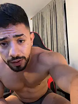 Chat XXX Live Ezzio_Scolaro