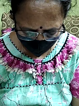 Pertunjukan Kamera Web Anasuyatelugu