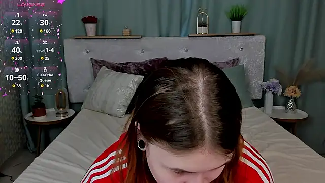 MilanaXHoneyのライブXXXチャット