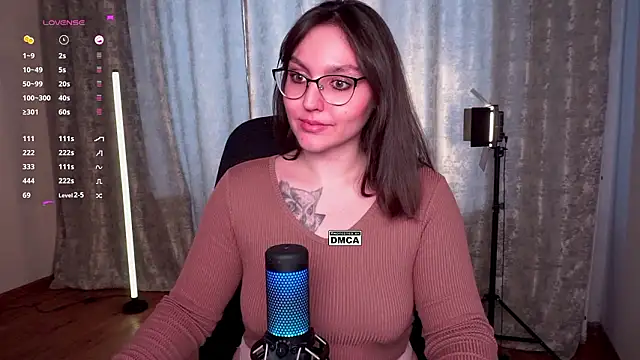 Hoot_owl_cb's Live XXX Chat