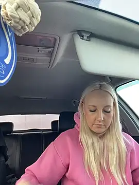 Chat XXX ao vivo de MerlinDave