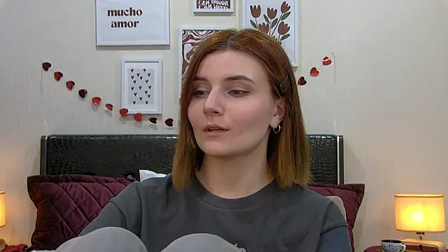 KellyStone's Live XXX Chat