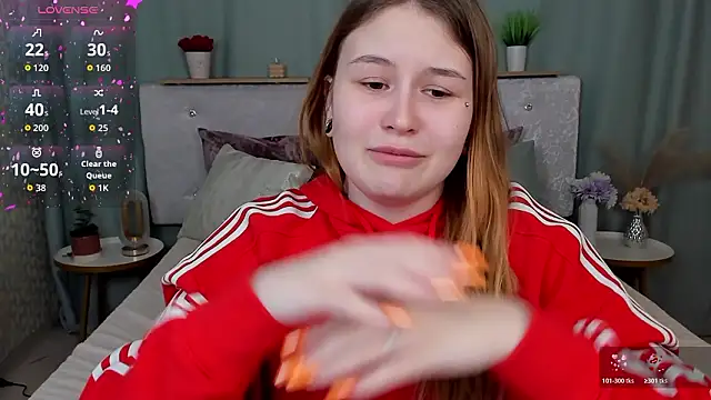 دردشة MilanaXHoney الجنسية المباشرة