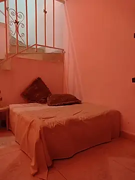 Juanstevan2724 Adlı Modelin Canlı XXX Sohbeti