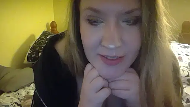 دردشة Honeyplush الجنسية المباشرة