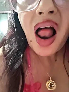 Sweetsorgarian Live XXX chat