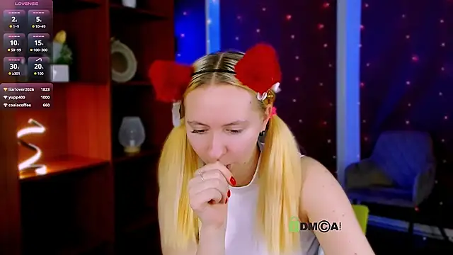 mila_glow1 Pertunjukan Webcam