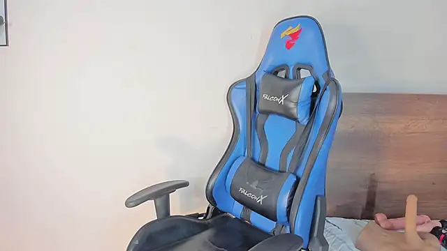 Niicol_Jenner Adlı Modelin Canlı XXX Sohbeti