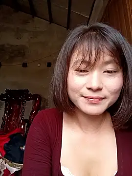 linda_bae00 在線直播表演