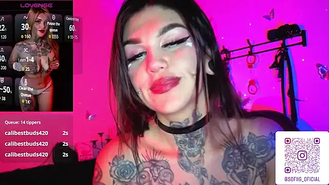 Zoeee_001 Adlı Modelin Canlı XXX Sohbeti