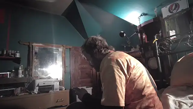 Pokazy przed kamerką – charactrzero