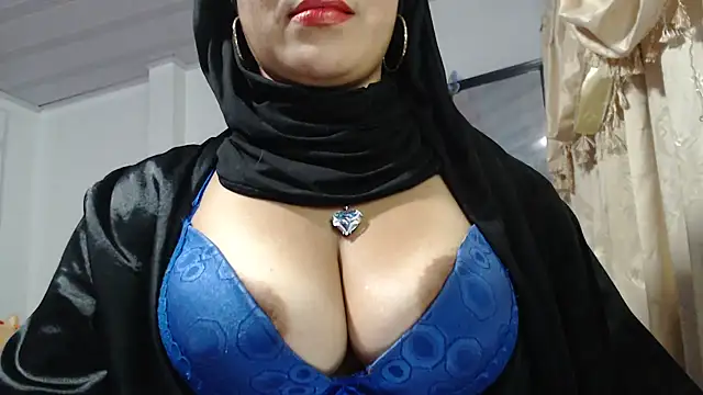 Chat +18 de nadia__abaud ao vivo