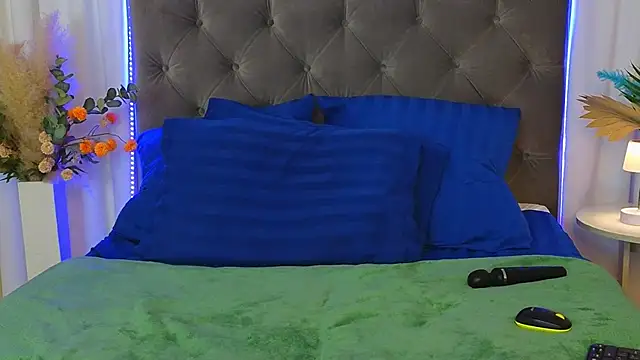 Chat XXX en directo de Ariana_Petite