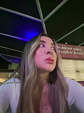 Alexa_seexy1: απευθείας συνομιλία ΧΧΧ