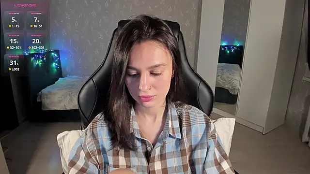 Онлайн чат XXX EllaFresh