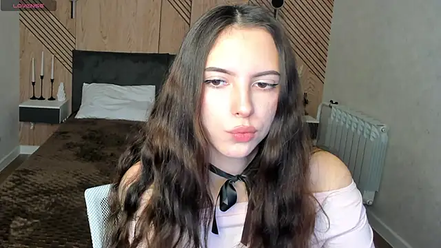 Živý XXX chat elise_robbie