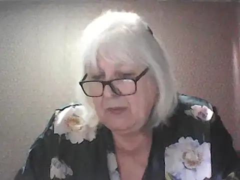 Alexia64231のライブXXXチャット