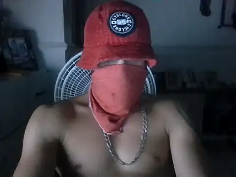 Chat +18 de Rataofitness ao vivo