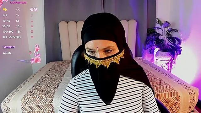 Latifa_ali's Live XXX Chat