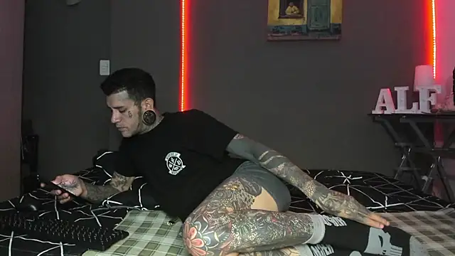 cleoo_jhonny: απευθείας συνομιλία ΧΧΧ