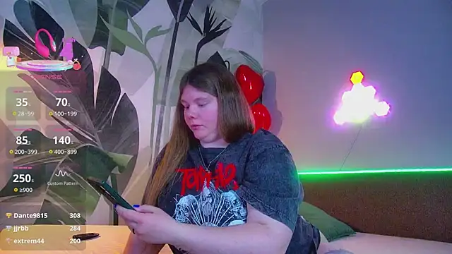 RubyValen live XXX chat