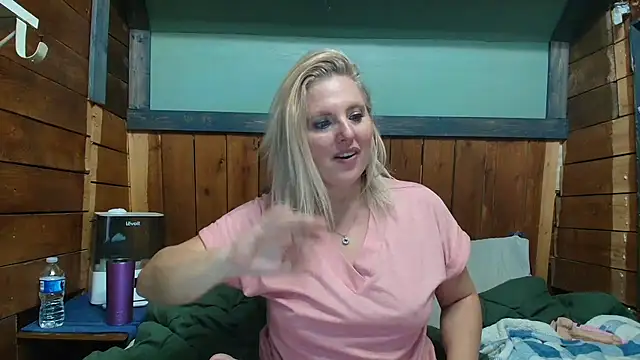 lisaxlovexxx's Live XXX Chat