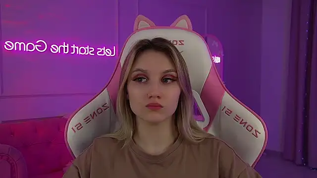 StacyEvances Chat XXX live