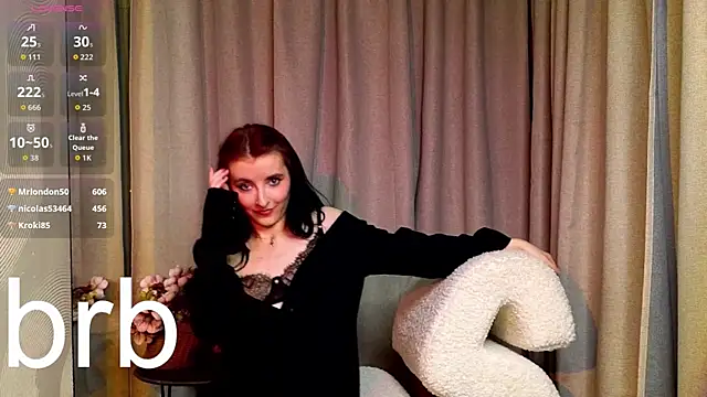 Chat +18 de NicoleLuxe ao vivo