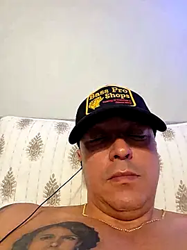 DoggiiDick Webcamshow