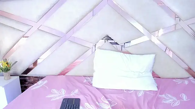 sophie_pariss: απευθείας συνομιλία ΧΧΧ