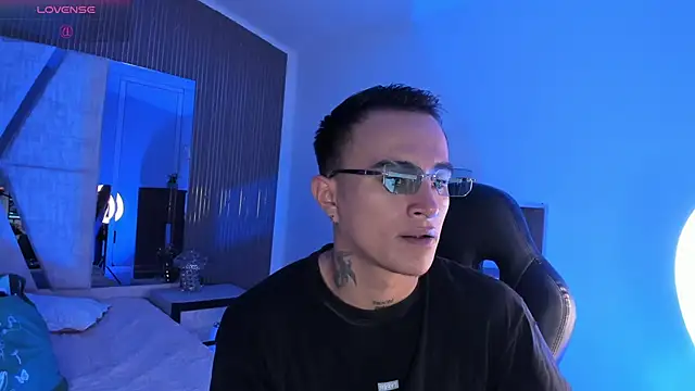 LiamDeep – Naživo XXX chat