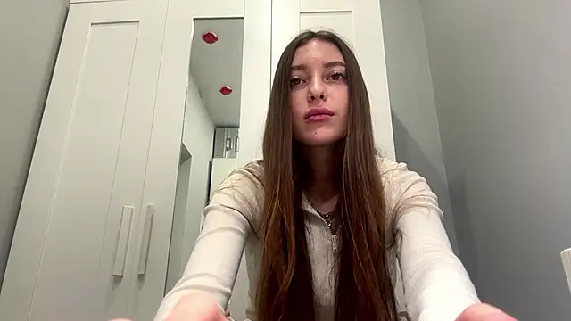 selena_favnn Webbikameraesitys