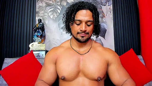 MikeEstevess 现场XXX聊天